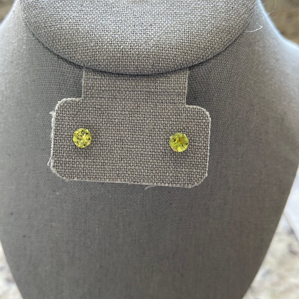 Peridot stud earrings